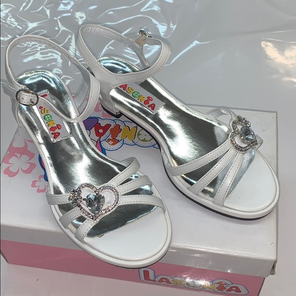 Little Girls Dress Sandals - Picture 2 of 4